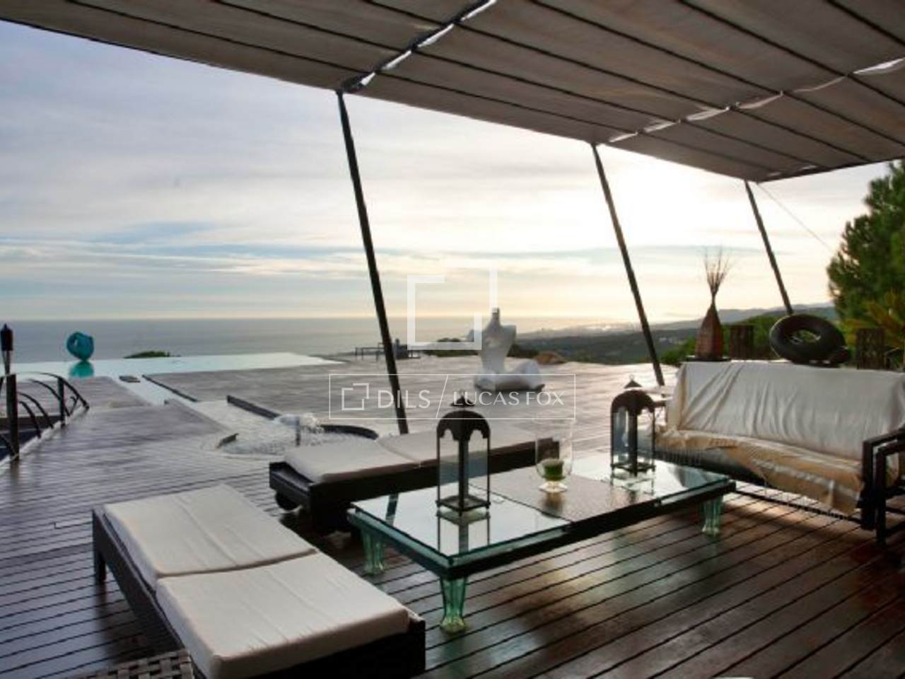 Luxury sea view villa for sale Barcelona Coast Supermaresme