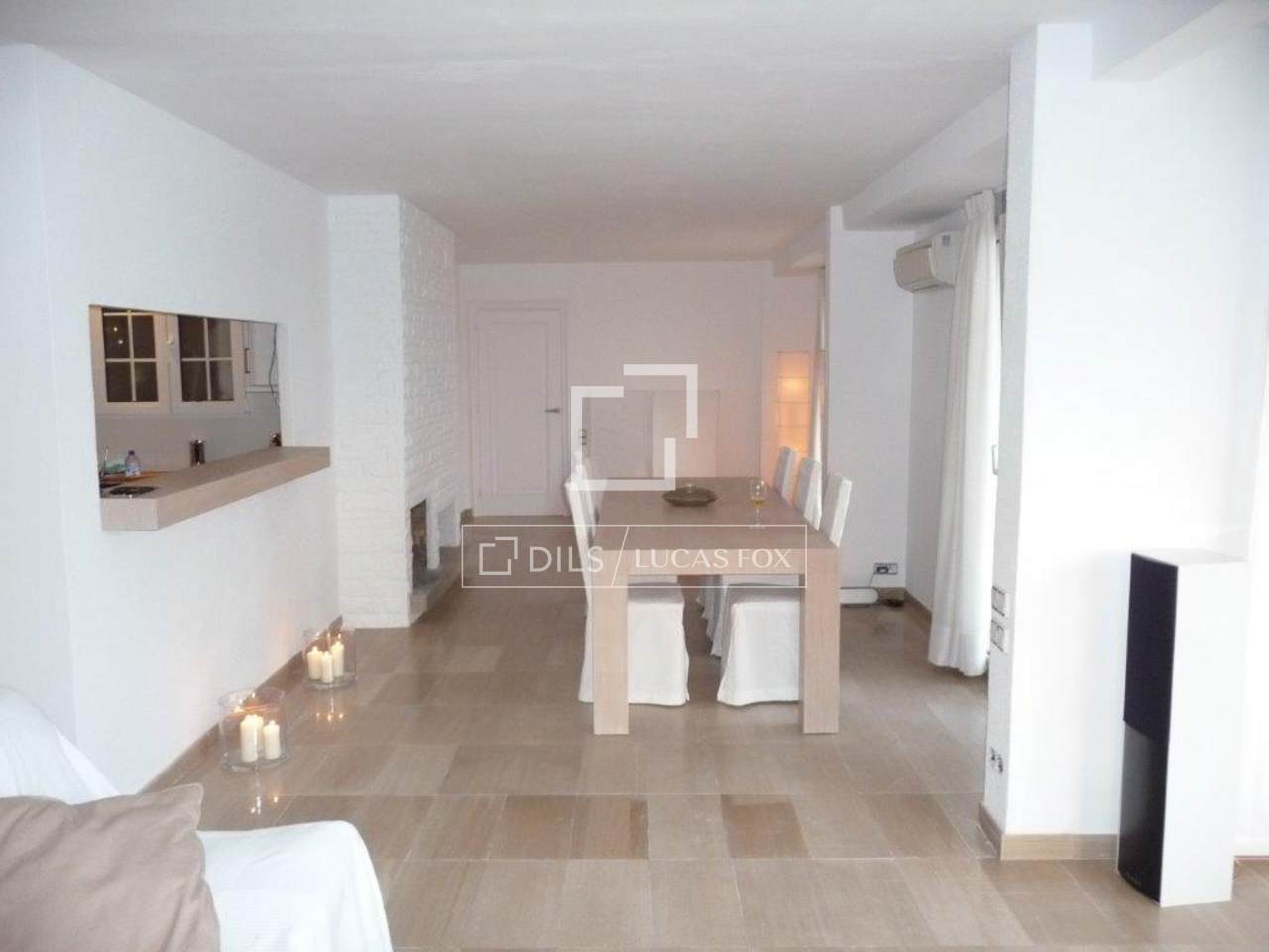 3 bed apartment with beach access for rent in Gavà Mar