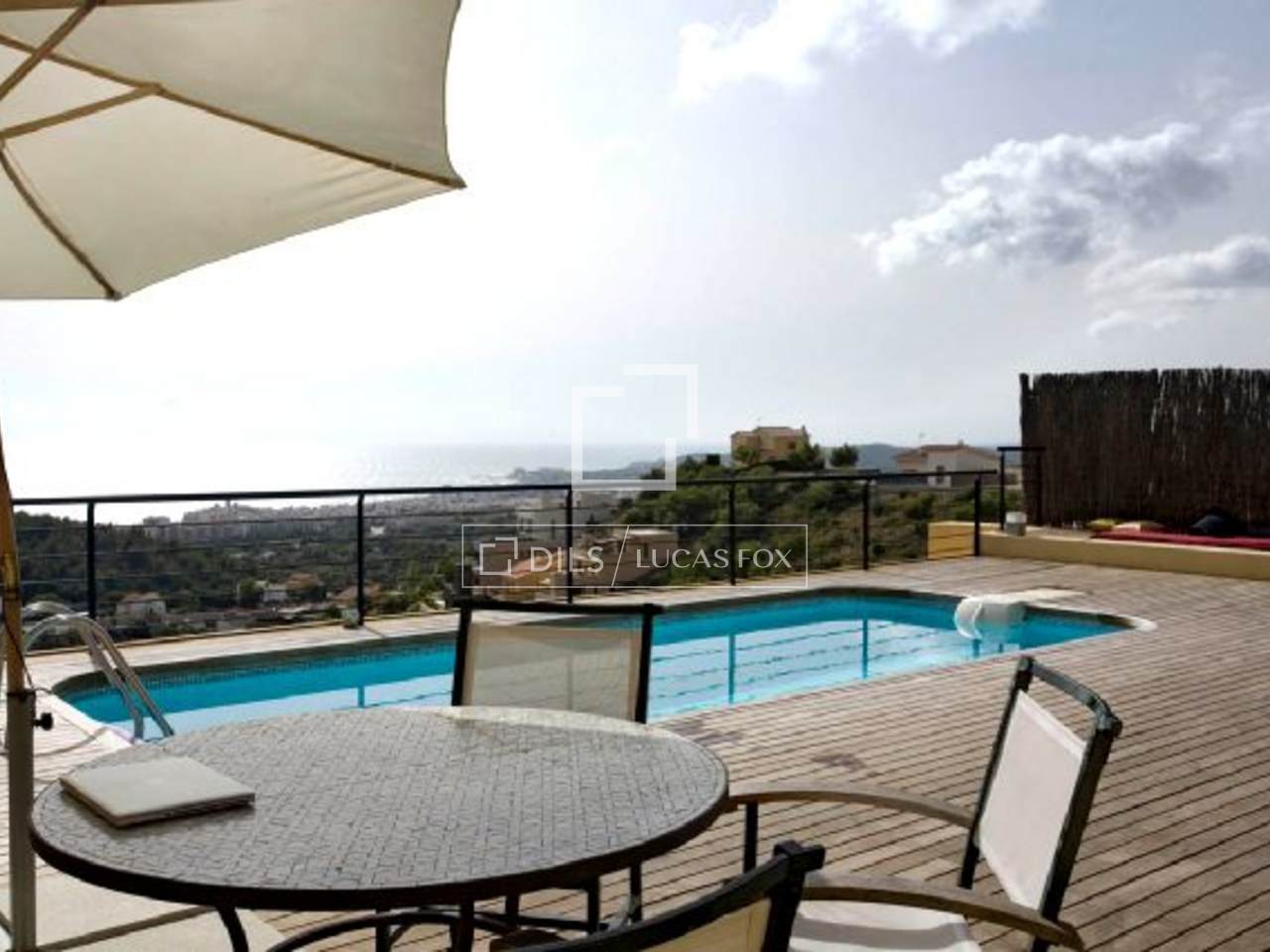 Designer villa for sale in Quintmar Sitges