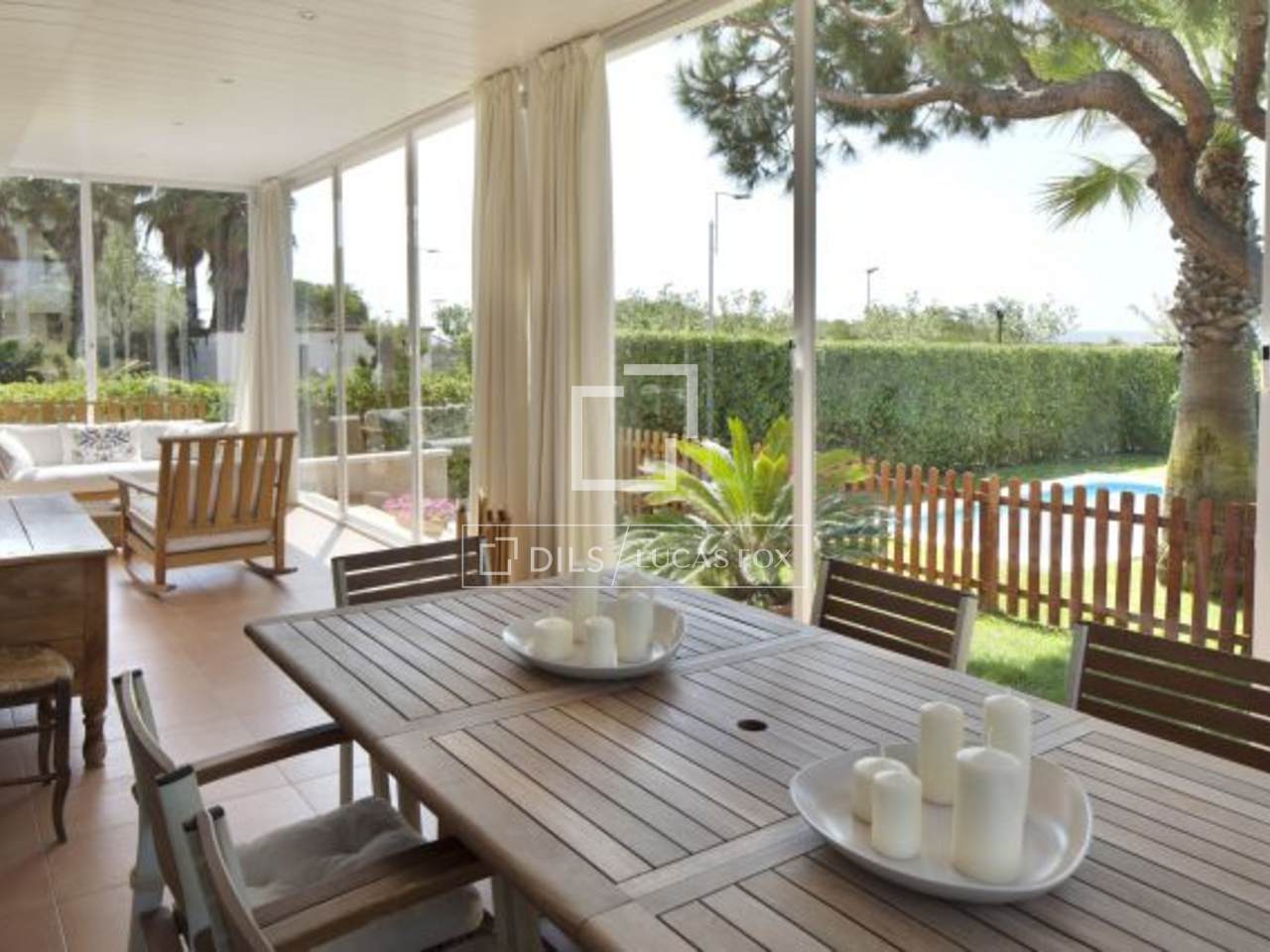 First line house for sale in Gavà Mar, close to Barcelona.