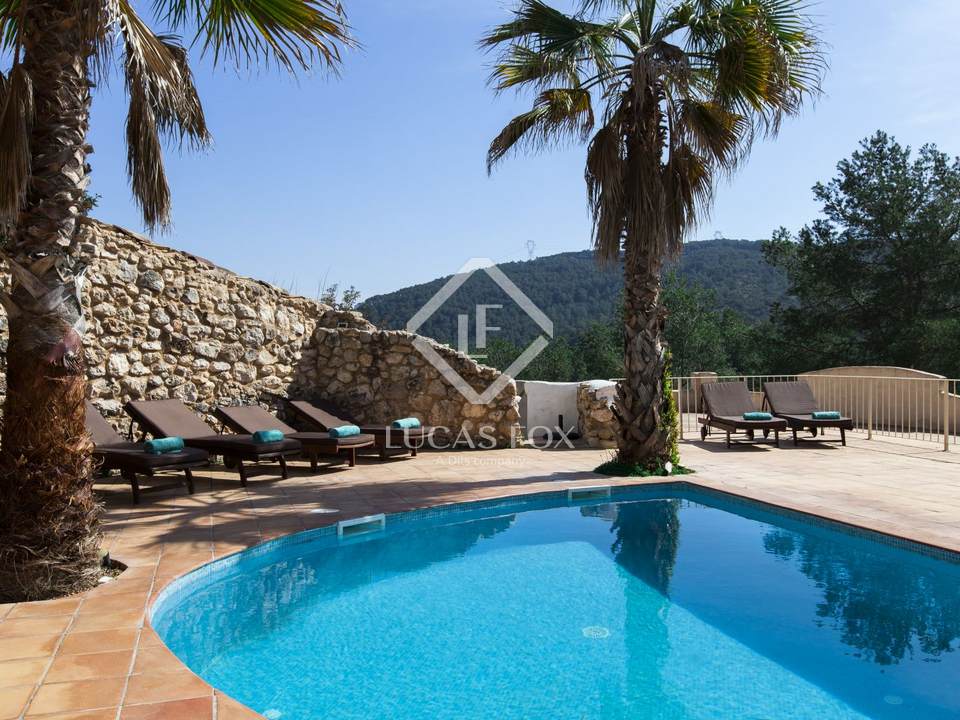 Country property for sale near Sitges, Barcelona