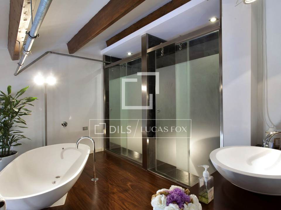 Designer loft apartment for sale in Poblenou Barcelona city