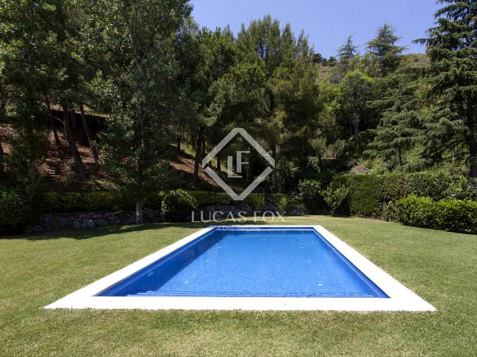 House for sale in Pedralbes, Barcelona. Near Avenida Pearson