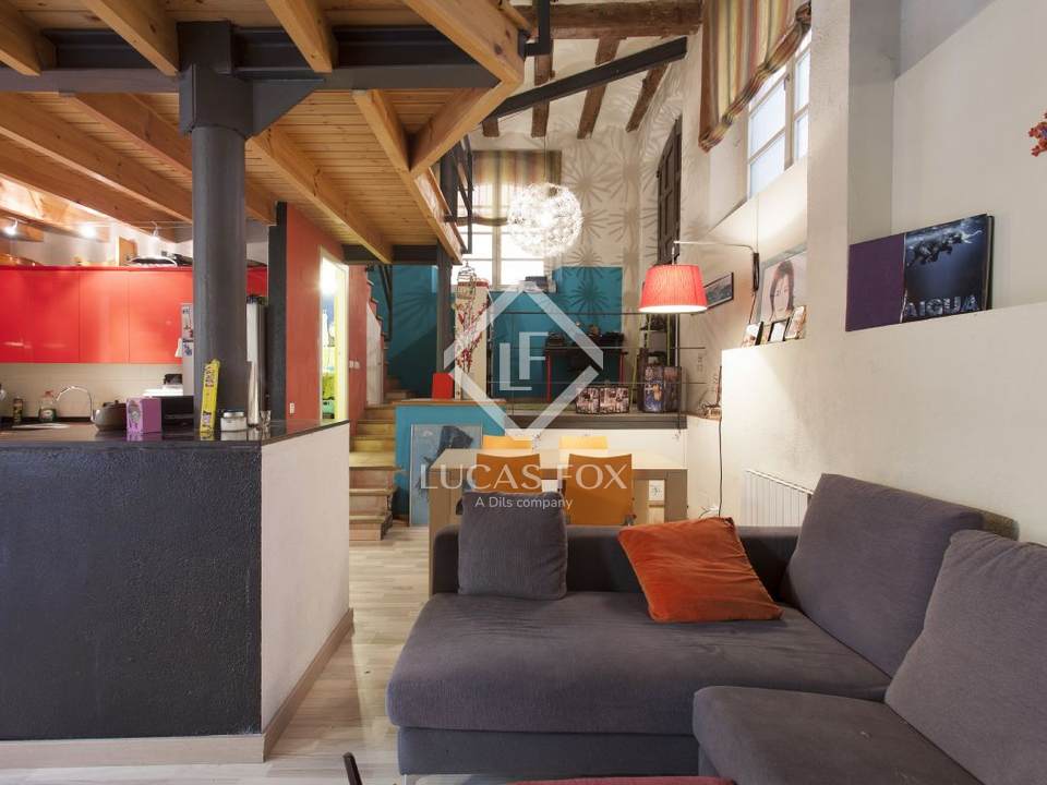 Duplex loft for sale in El Born, Barcelona Old Town