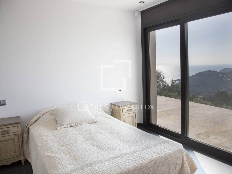 Costa Brava property to buy with exceptional sea views