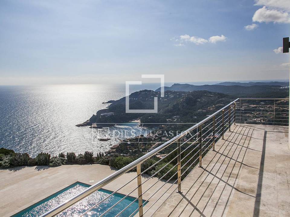 Costa Brava property to buy with exceptional sea views