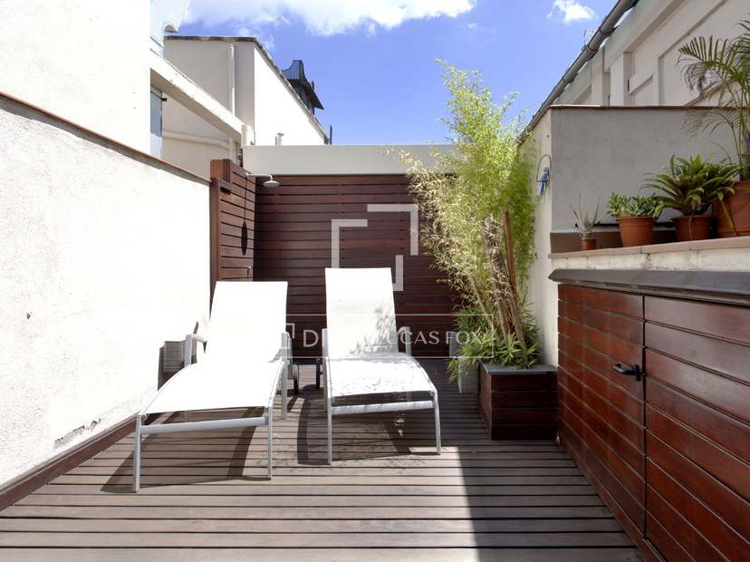 Penthouse apartment to buy in Eixample, Barcelona city