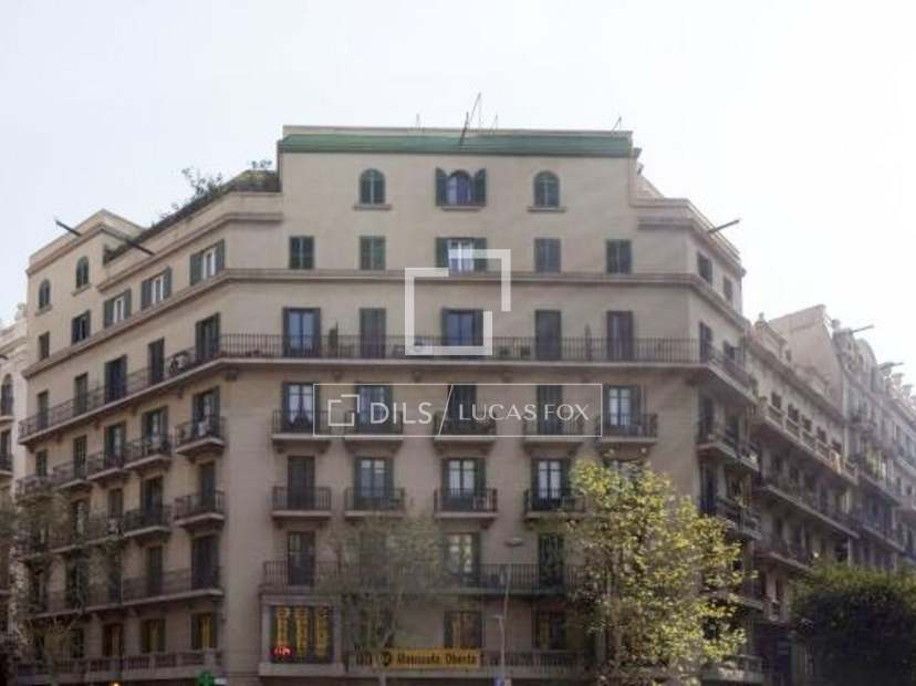 3bedroom apartment for sale in Eixample Left, Barcelona