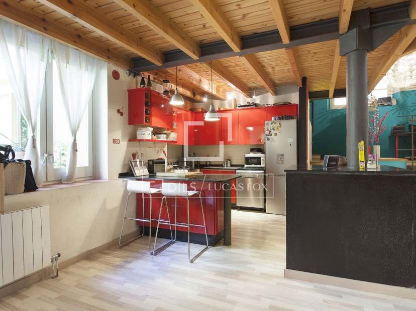 Duplex loft for sale in El Born, Barcelona Old Town