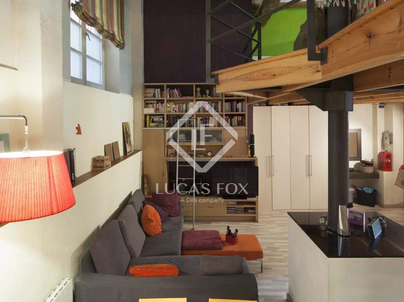 Duplex loft for sale in El Born, Barcelona Old Town