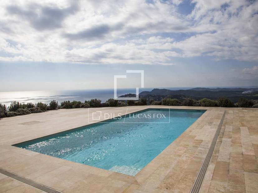 Costa Brava property to buy with exceptional sea views