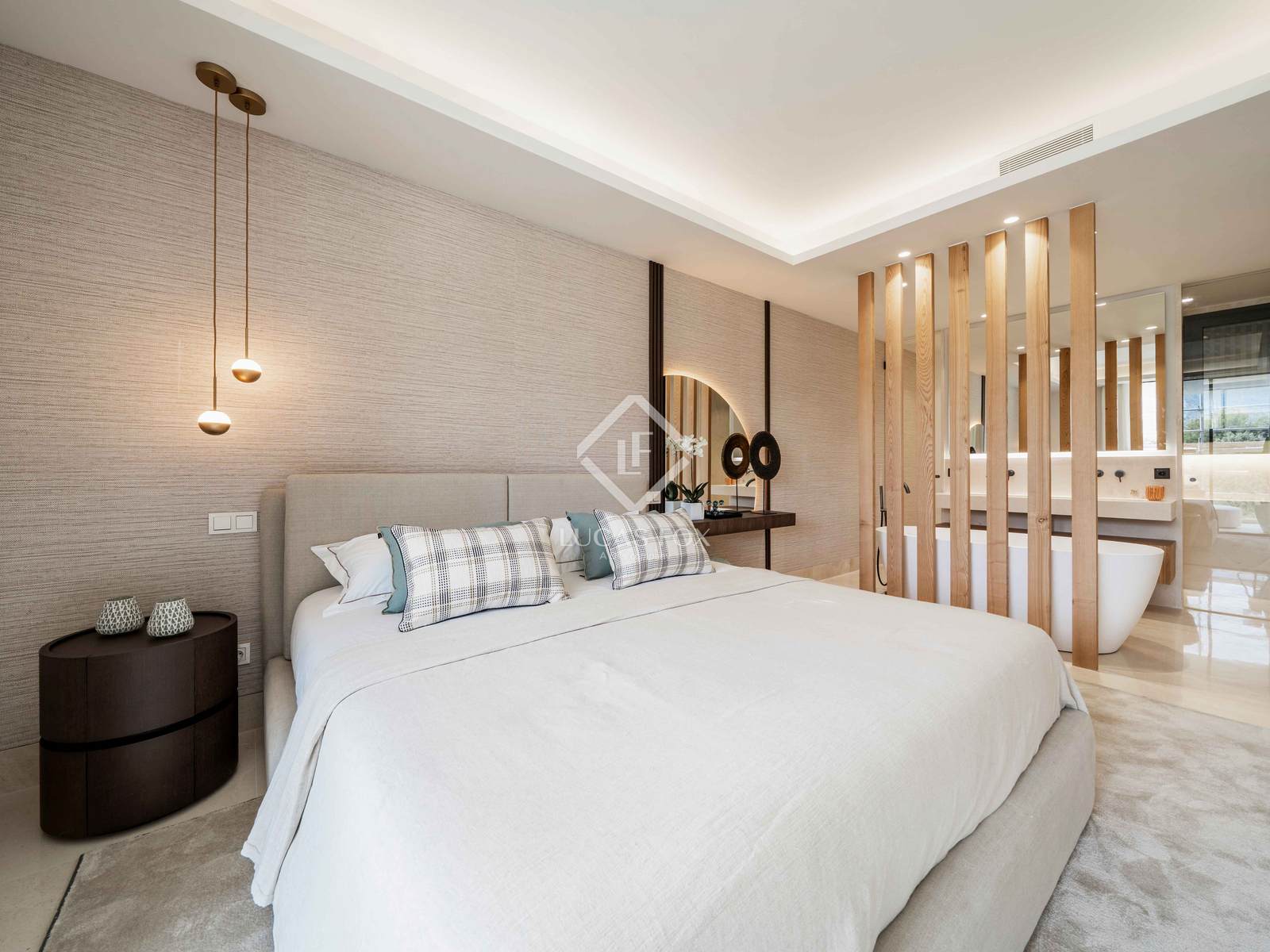 2 Bedrooms Apartment in Nueva Andalucia