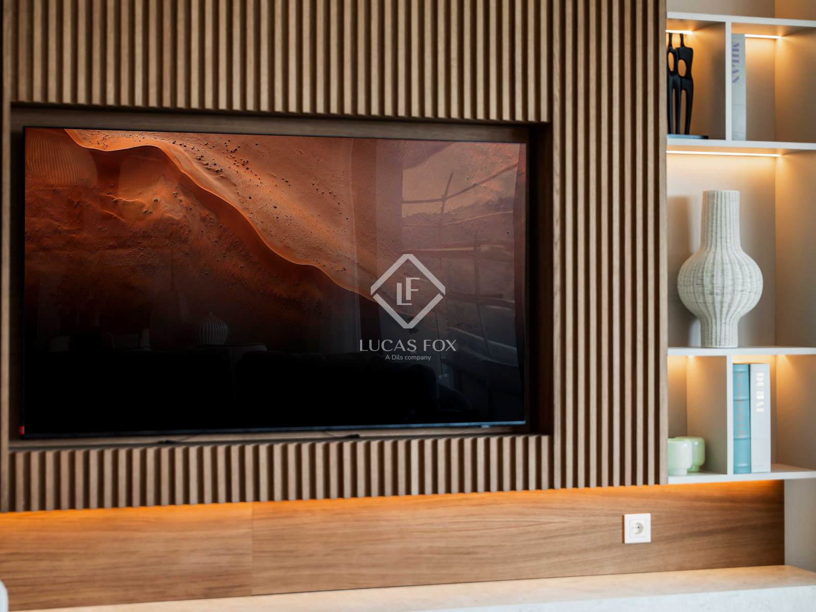 2 Bedrooms Apartment in Nueva Andalucia