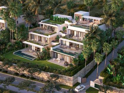 Villa de 437 m² con 532 m² de jardín en venta en Estepona