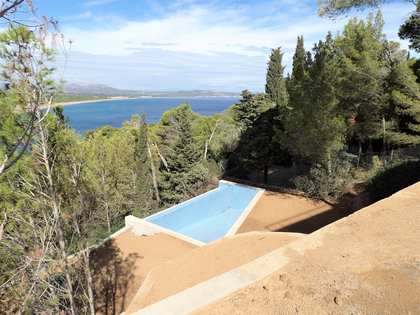 Albacsari Villas: New development in Sa Riera / Sa Tuna