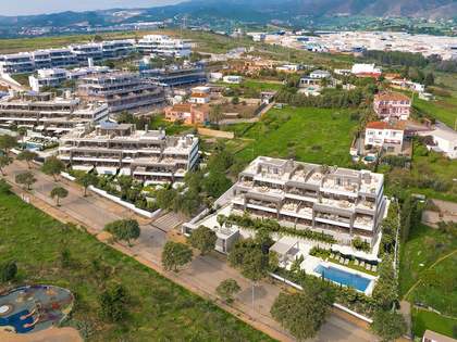 LAS MESAS INFINITY HOMES: New development in Estepona City