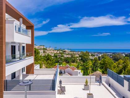 152m² apartment with 96m² garden for sale in Benahavís