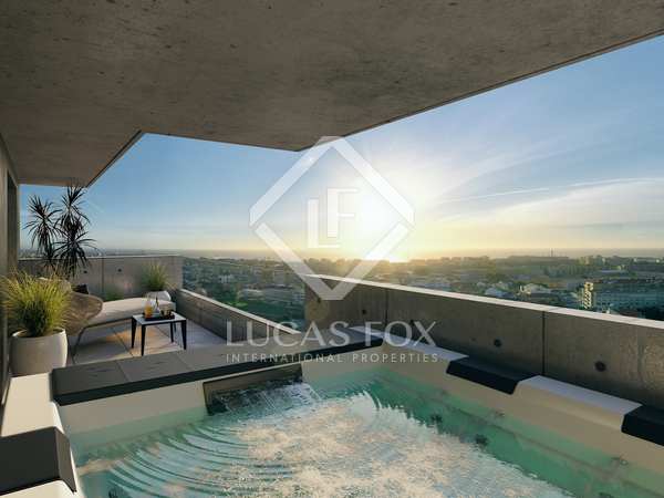 Ático de 340m² con 108m² terraza en venta en Porto