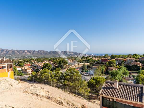 Casa / villa de 172m² con 25m² de jardín en venta en Albir