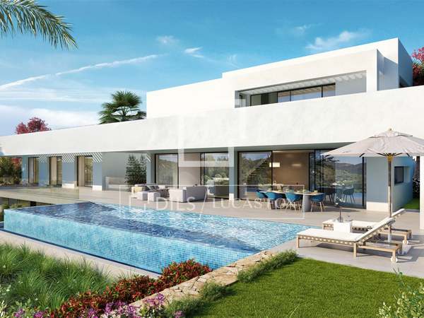 542m² Hus/Villa med 107m² terrass till salu i New Golden Mile / Los Flamingos
