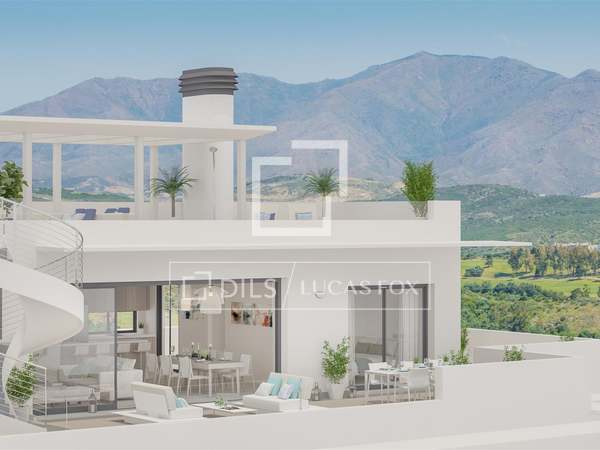 185m² Hus/Villa med 41m² Trädgård till salu i Estepona