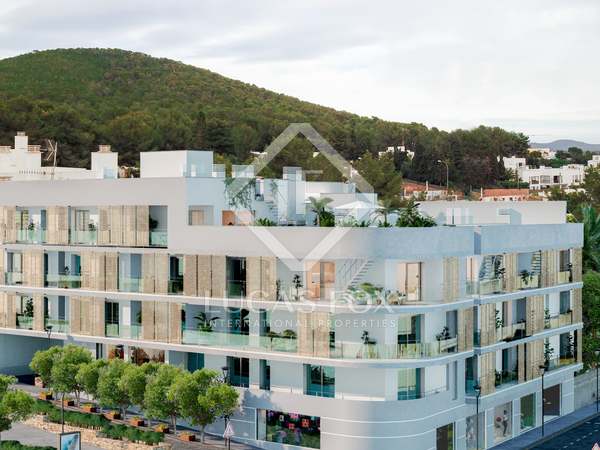 152m² penthouse for sale in Santa Eulalia, Ibiza