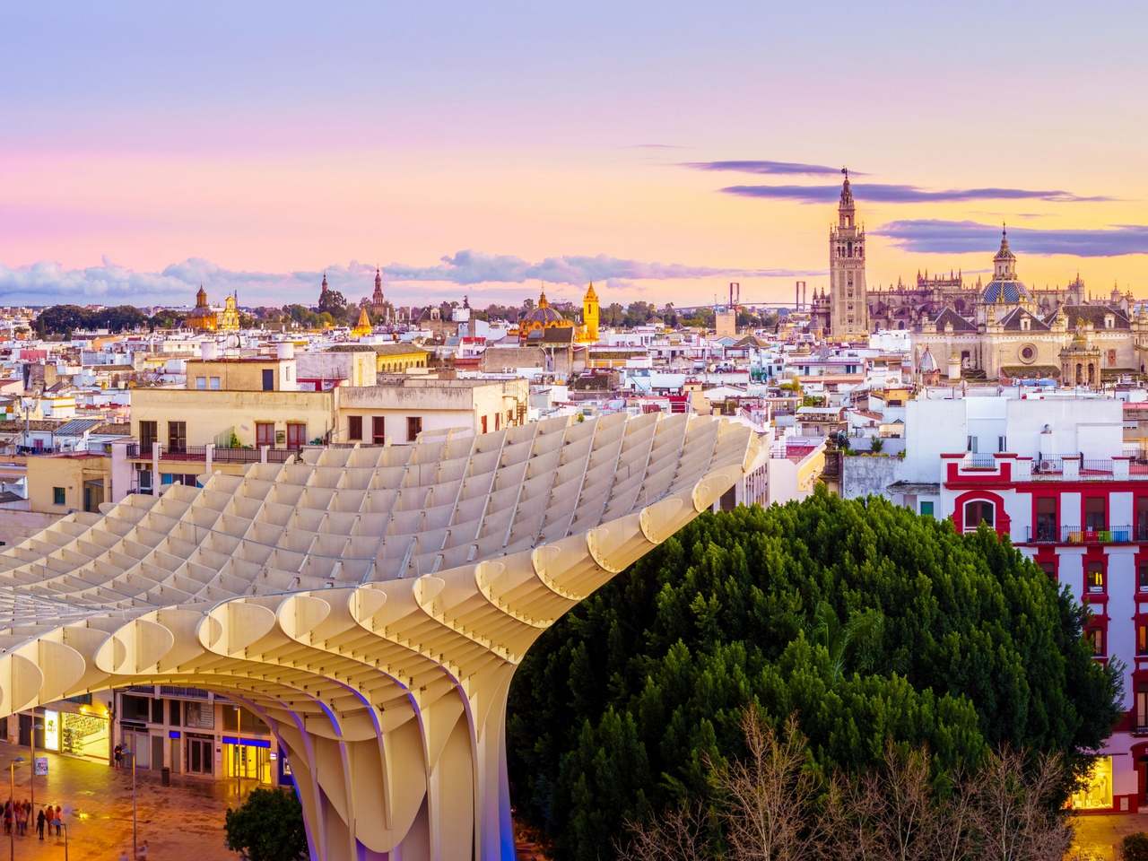 Apartments, houses and villas for sale in Sevilla Lucas Fox