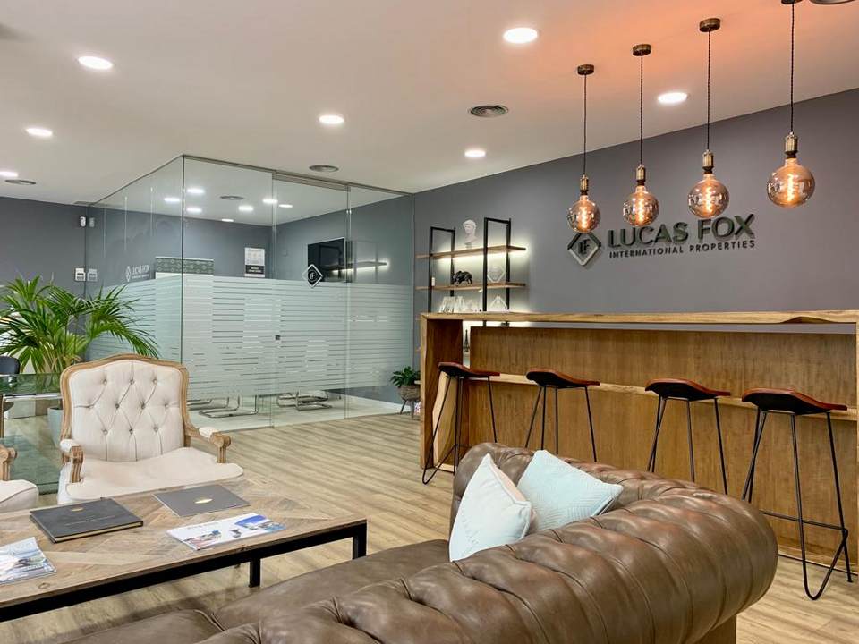 Real estate agency in Gavà Mar & Castelldefels – Lucas Fox