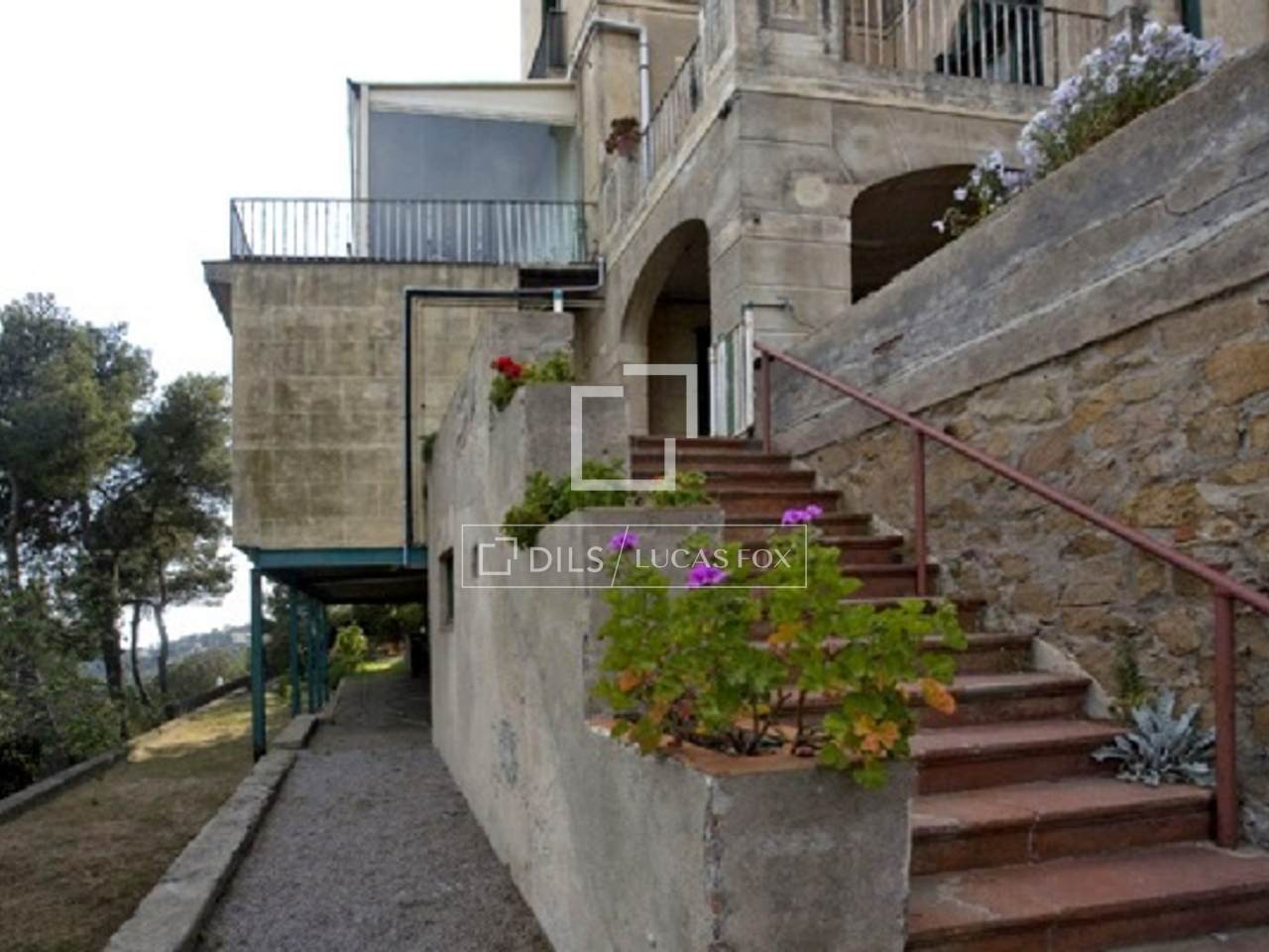 1,280m² House / Villa for sale in Turó Park, Barcelona