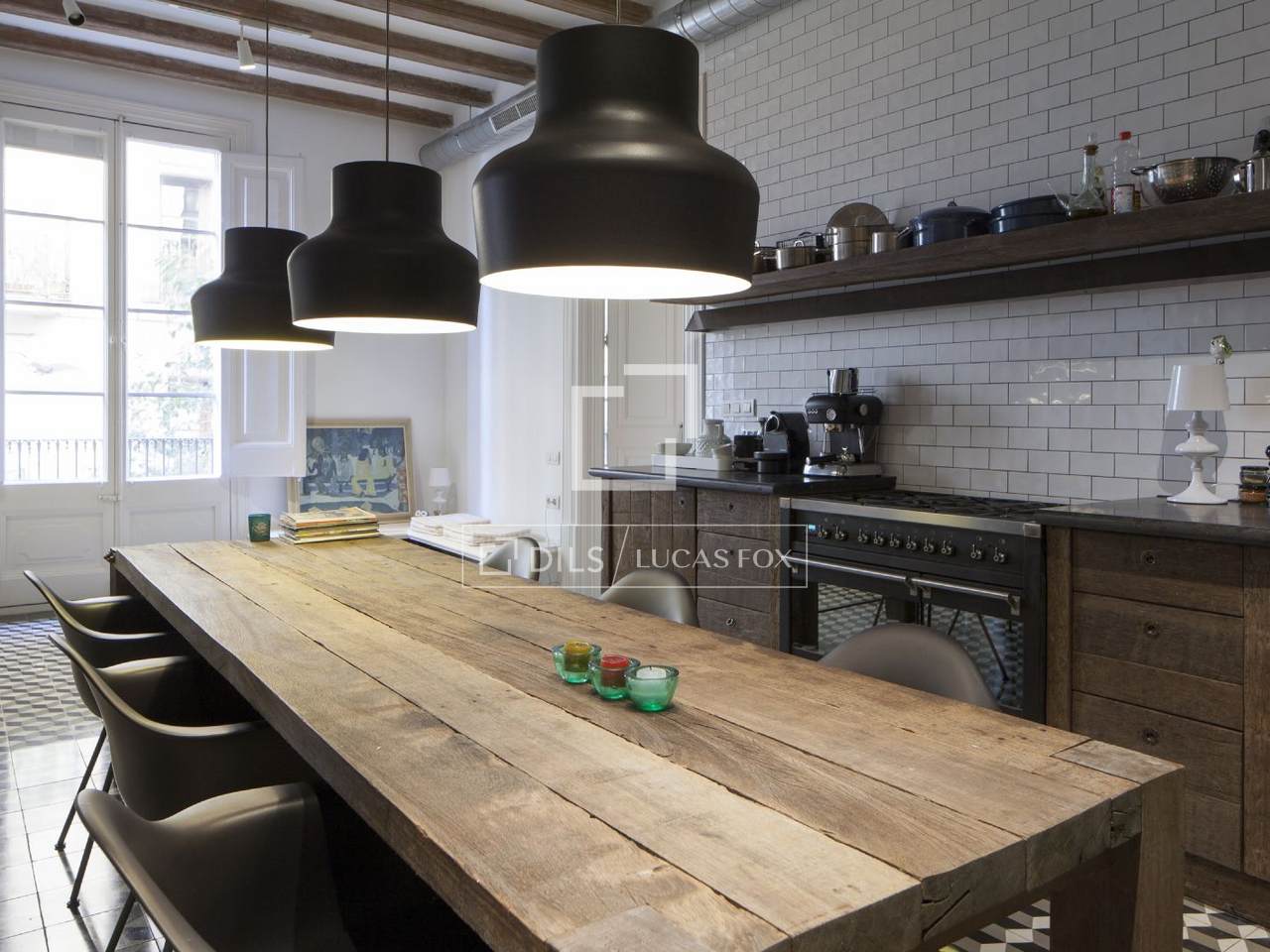 Spacious 2bedroom apartment for sale in el Born, Barcelona