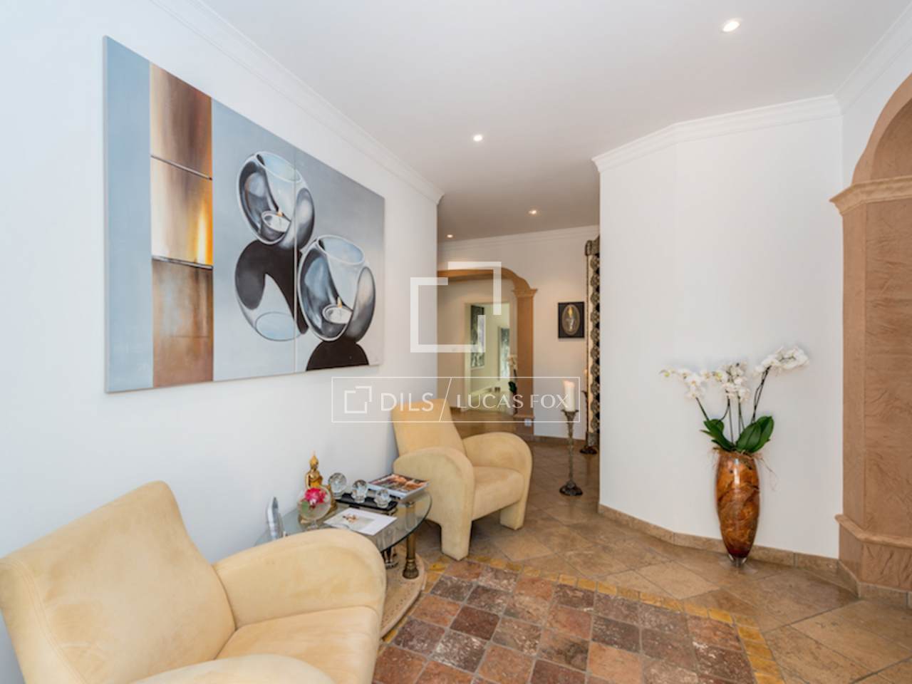 429m2 villa with 6 bedrooms for sale in El Rosario, Marbella