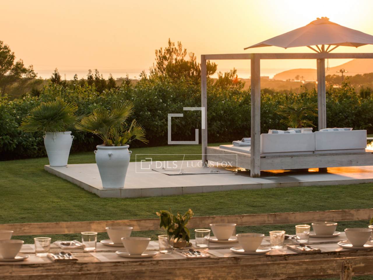 Modern villa for sale in San José,