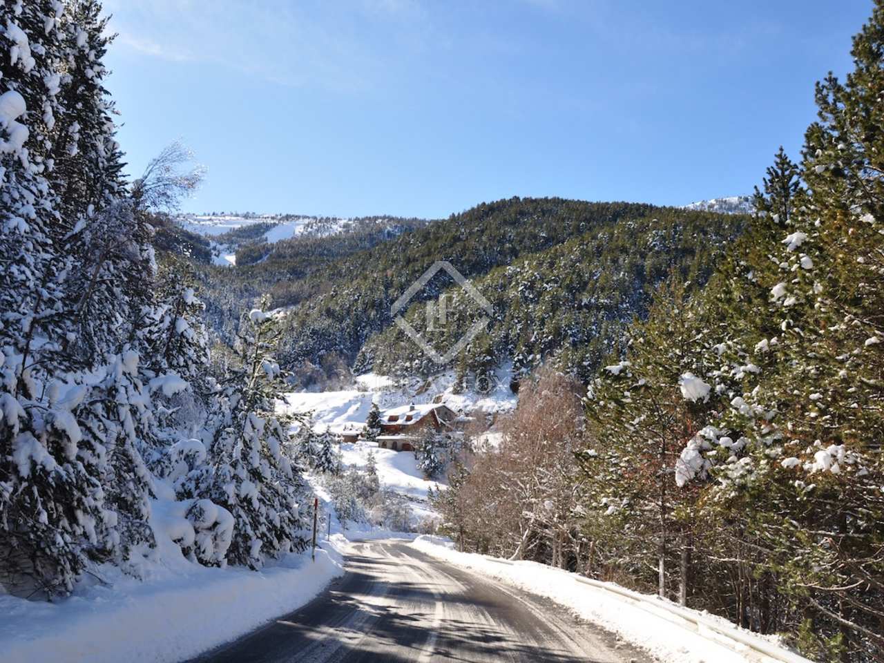 Luxury country estate for sale in Vallnord, Andorra