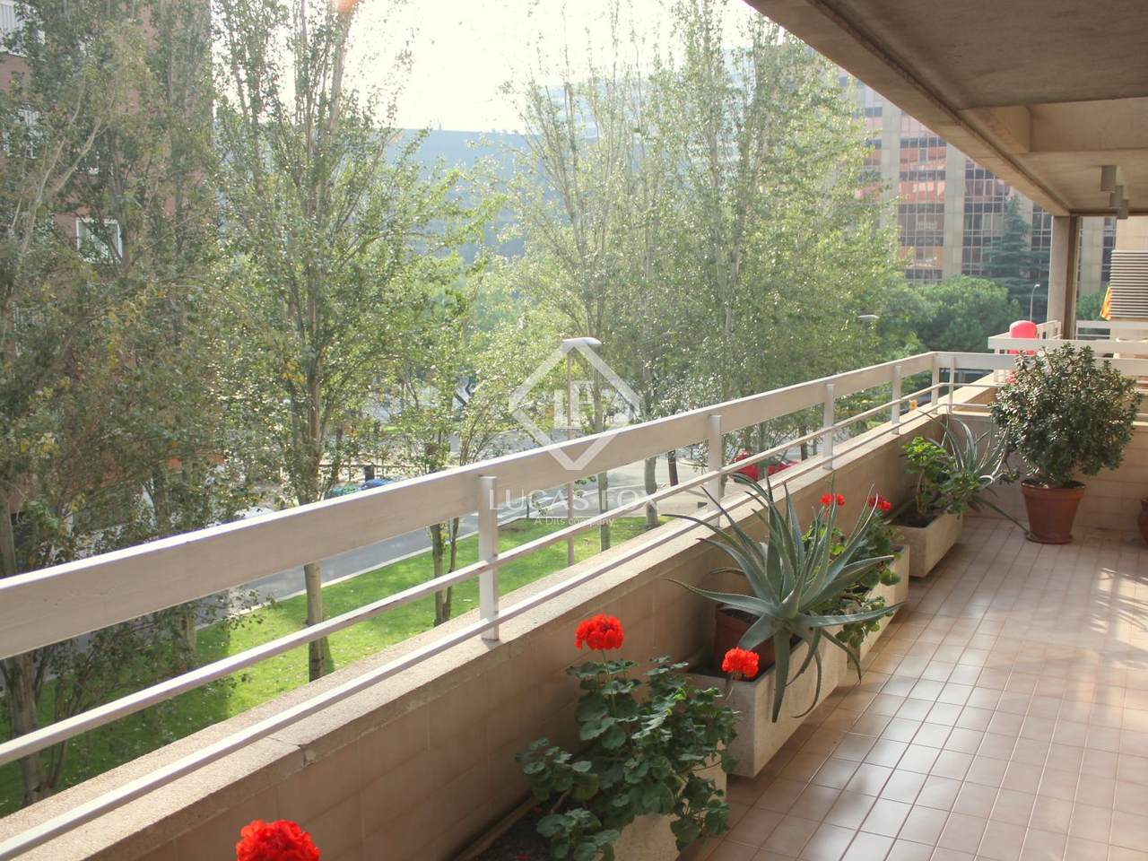 4bedroom apartment for sale in Turó Park, Barcelona.