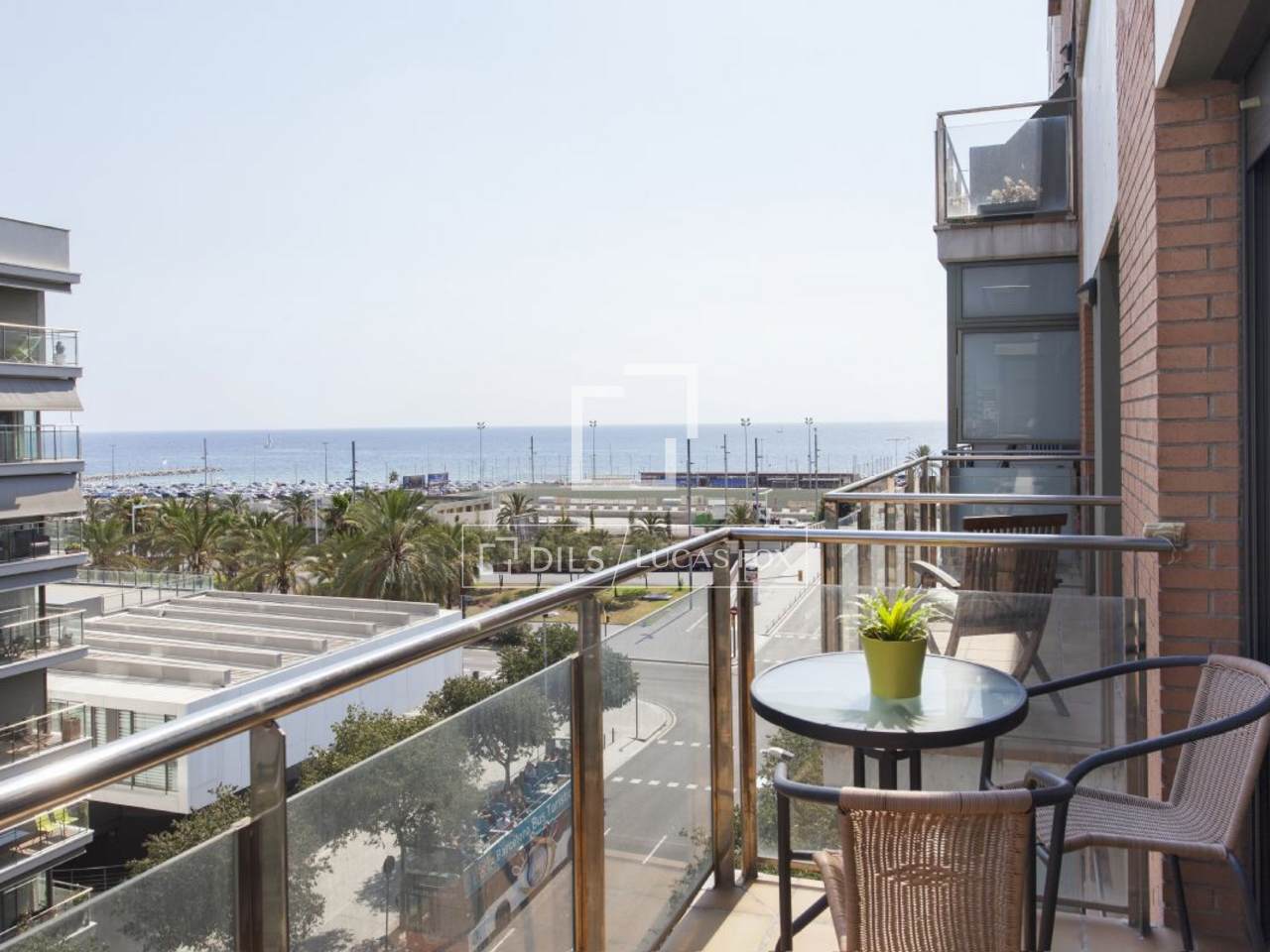 Apartamento con vistas al mar en venta en Diagonal Mar, Barcelona