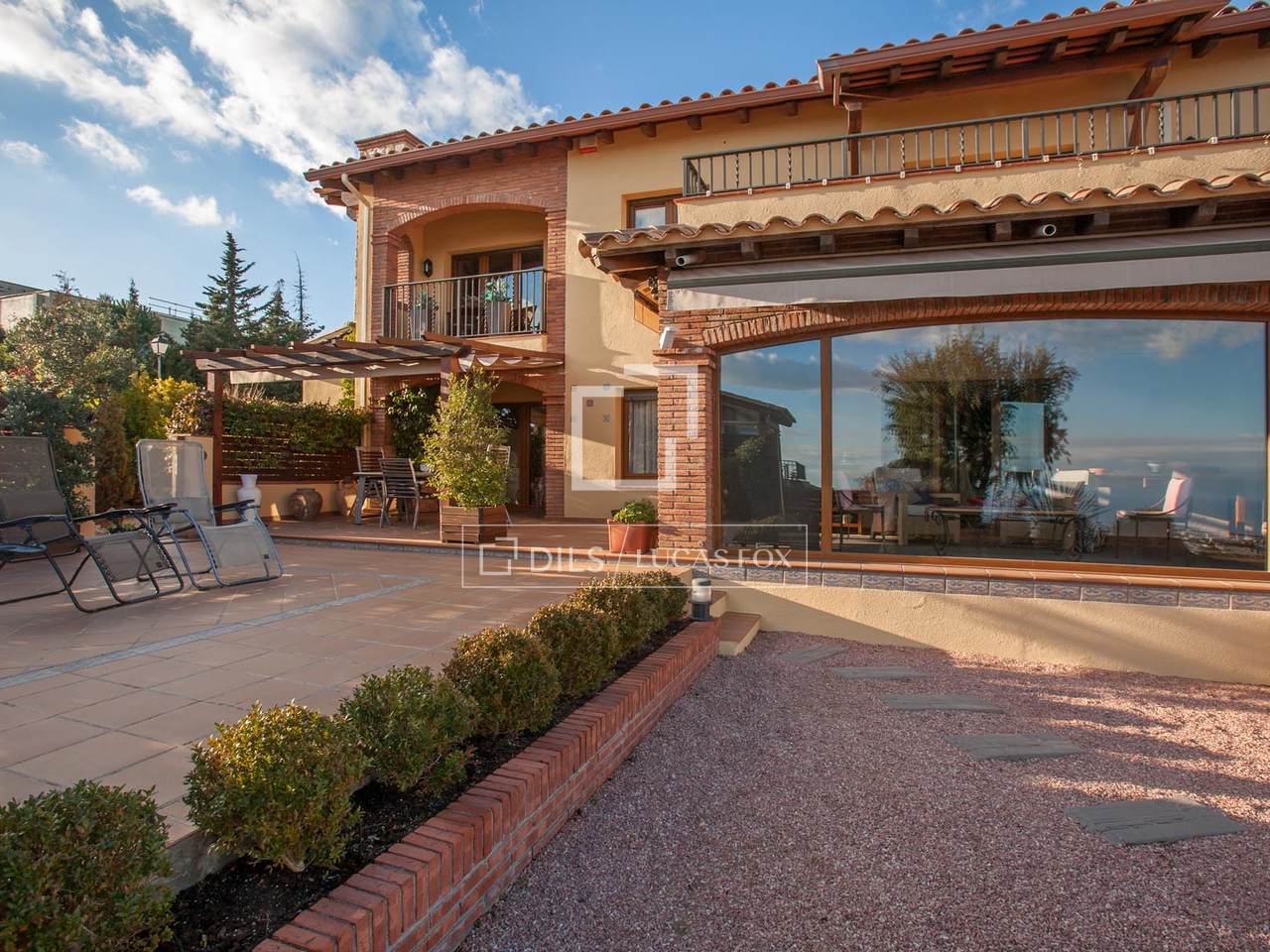 5bedroom house with a pool for sale in Cabrils