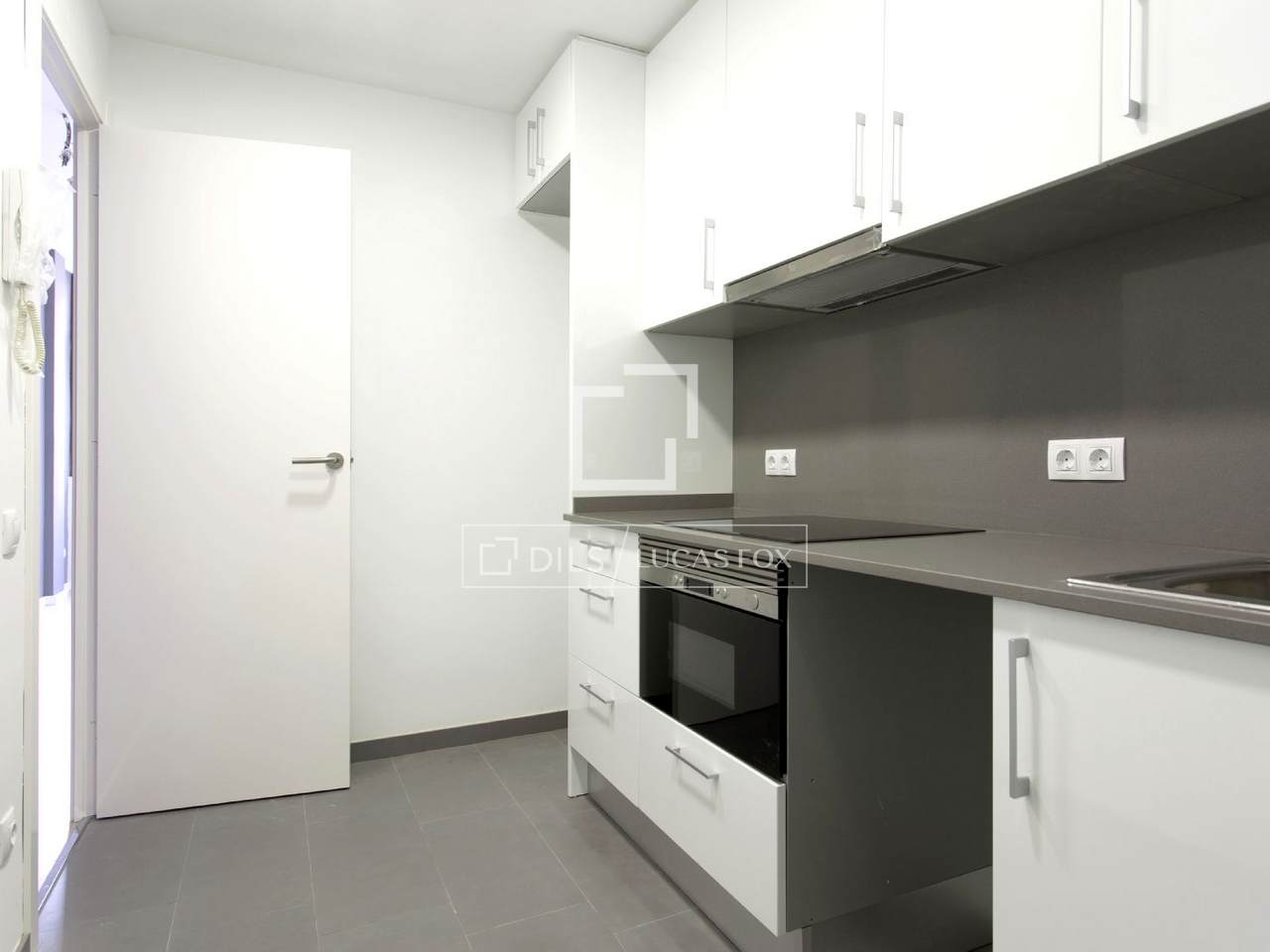 Newly renovated apartment for sale in Gracia, Barcelona