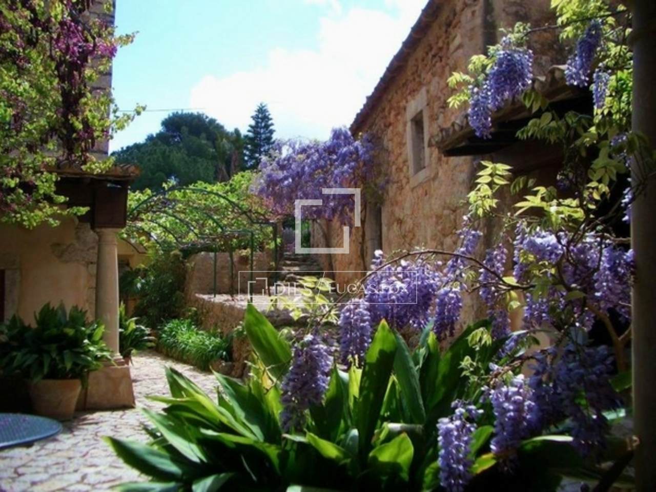 Casa rural de lujo en venta cerca de Palma de Mallorca.