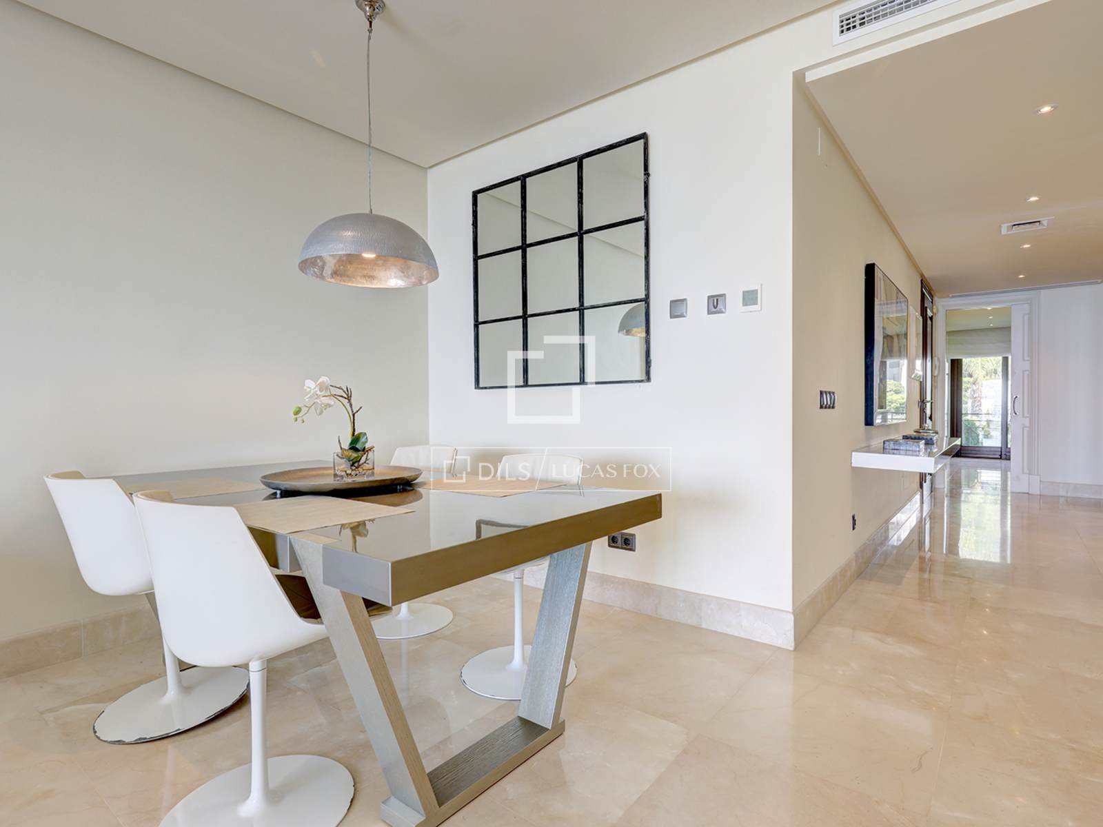 2 Bedrooms Apartment in Av. del Carmen