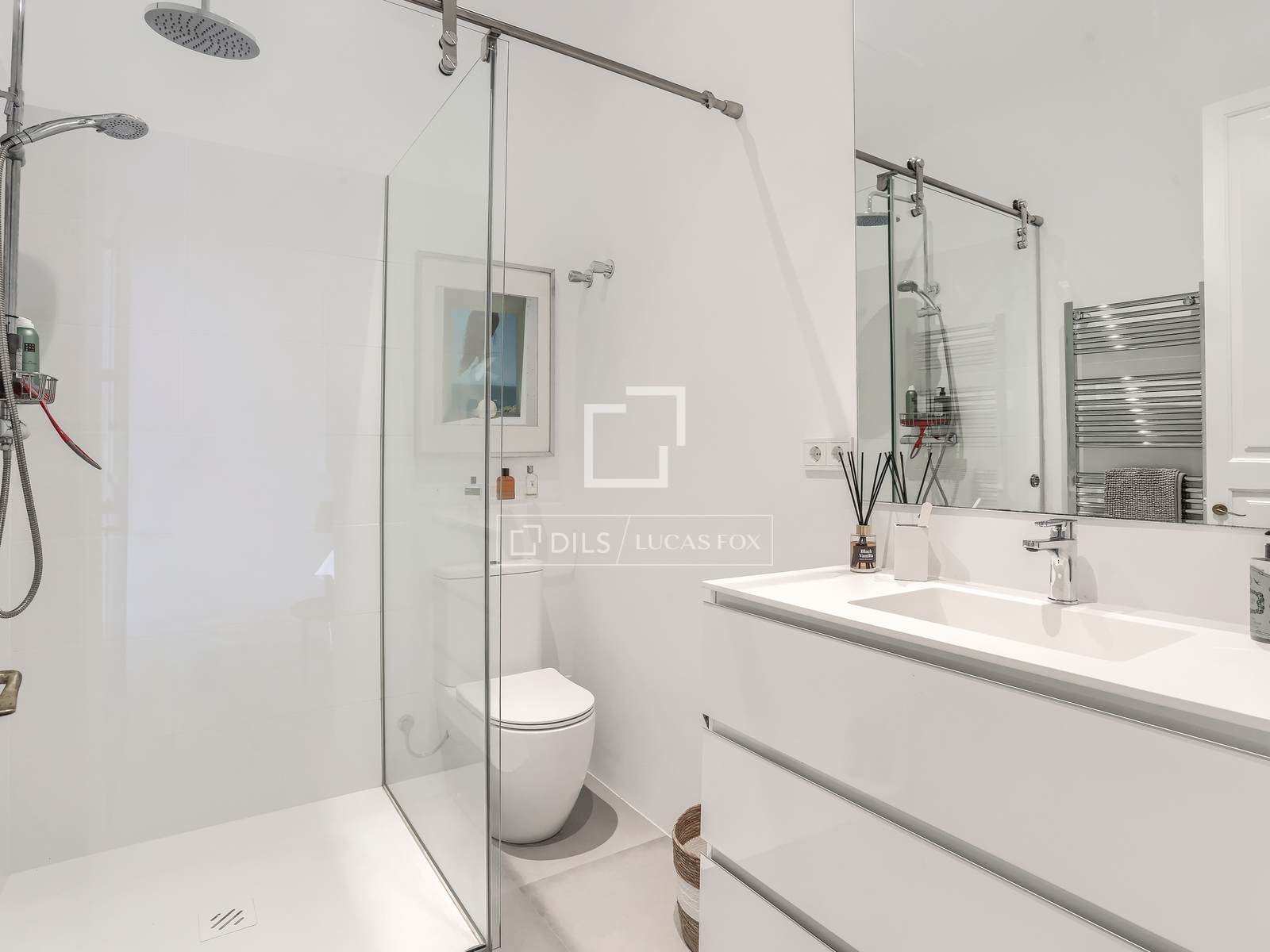 3 Bedrooms Apartment in Carrer Bisbe Perelló