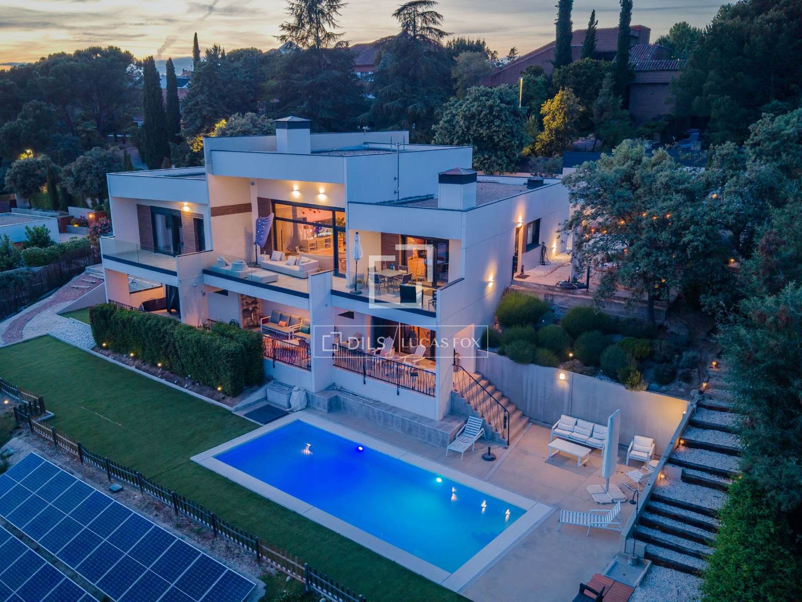 House / Villa for sale