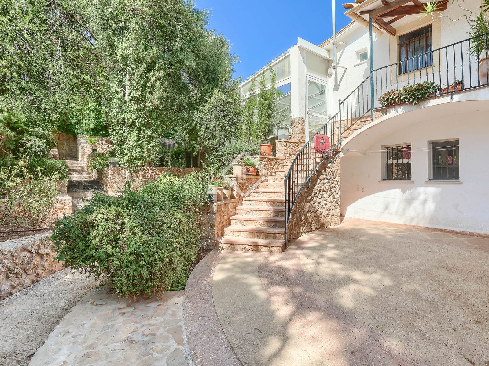 5 Bedrooms House / Villa in V. BENDINAT,