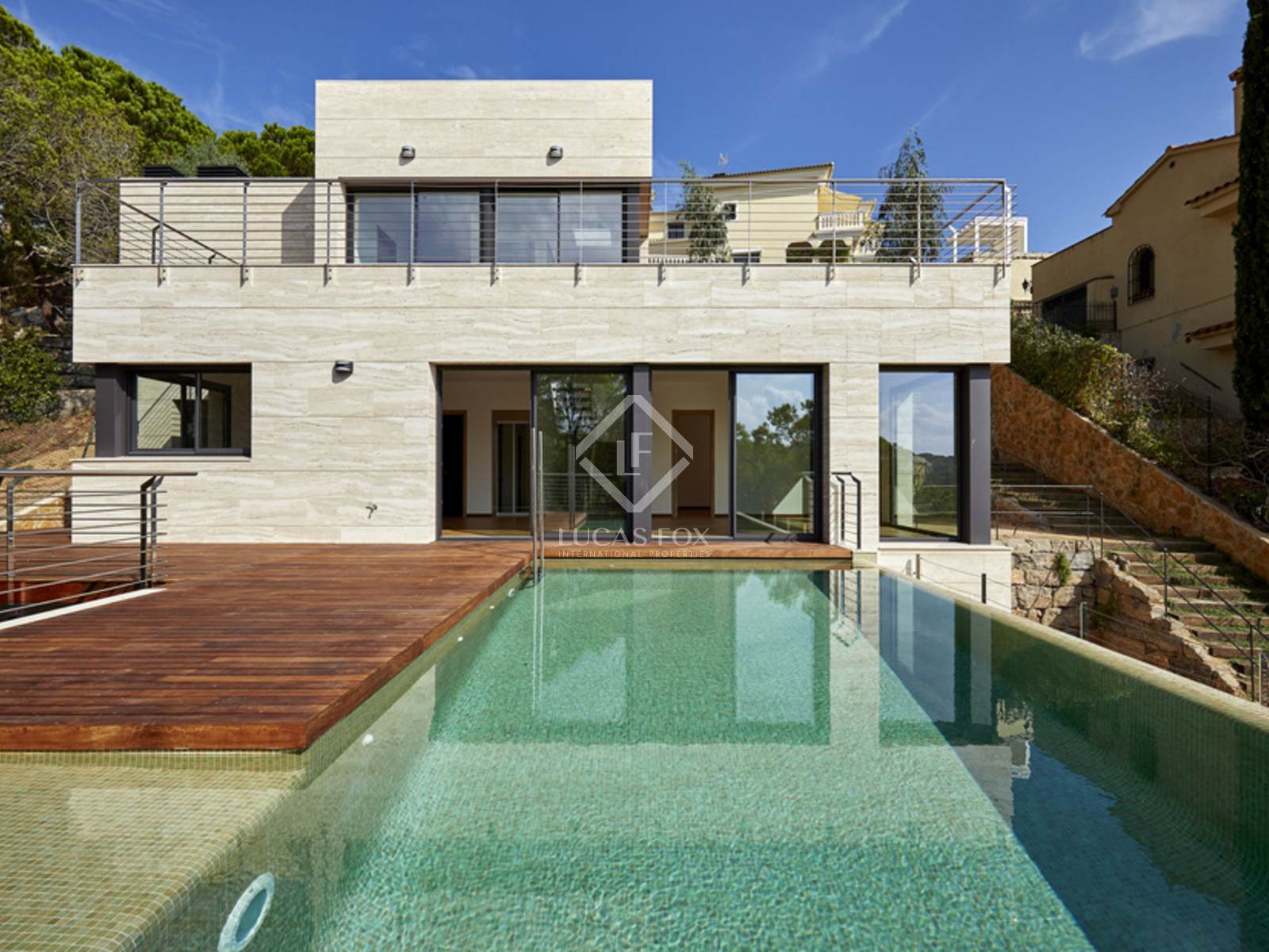 420m² Haus / Villa zum Verkauf in Lloret de Mar / Tossa de Mar