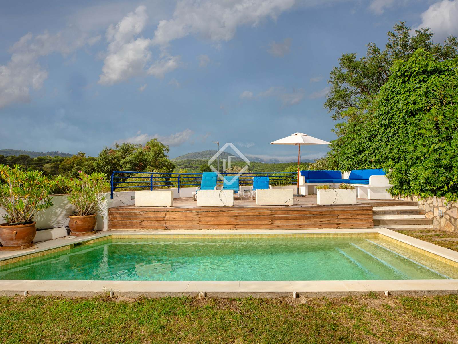 House / Villa for sale