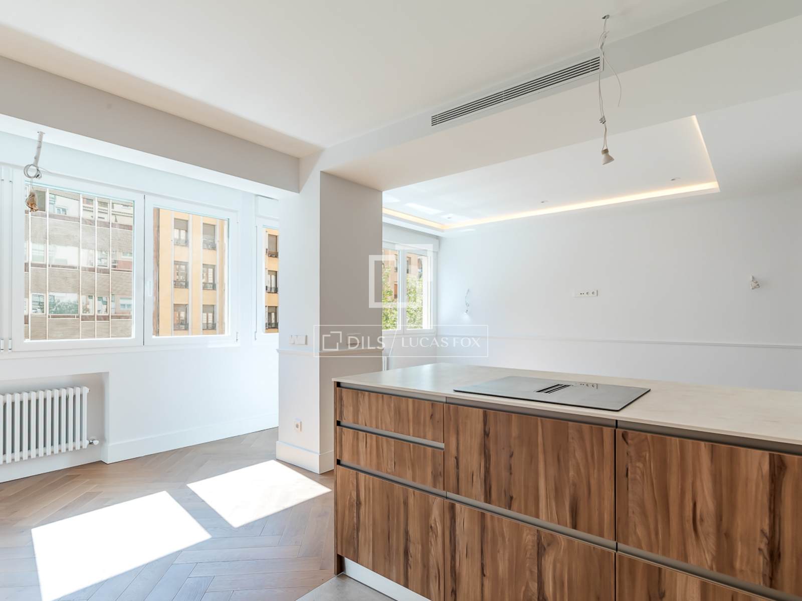 Lista, Salamanca, Madrid, 28015, España