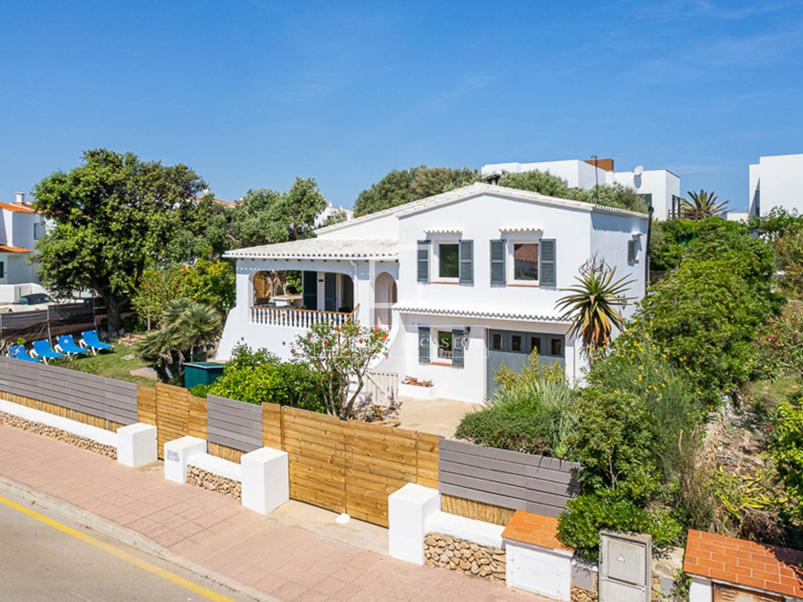 House / Villa for sale