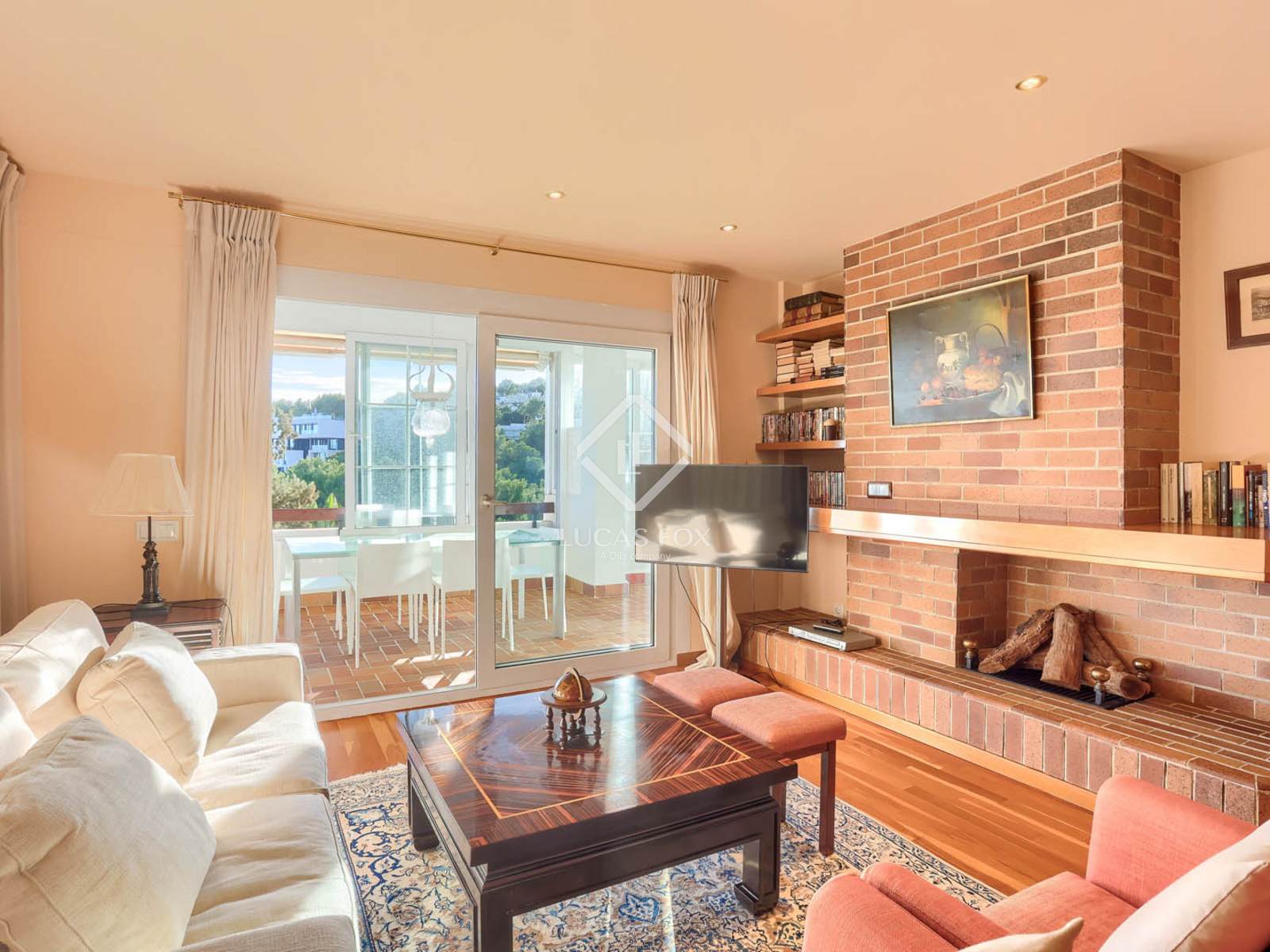 3 Bedrooms Apartment in carrer des barranc