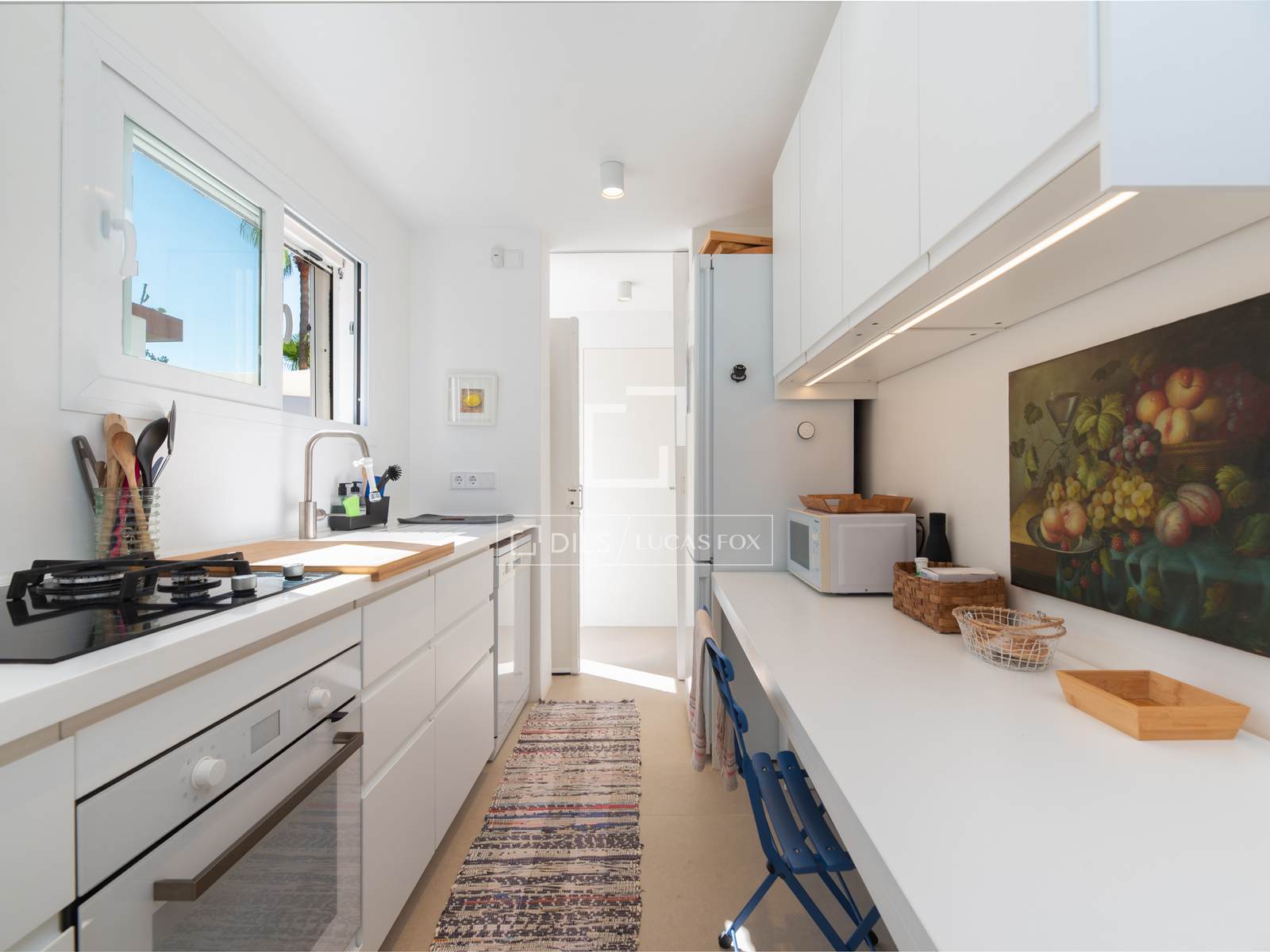 4 Bedrooms House / Villa in CALLE PARIS