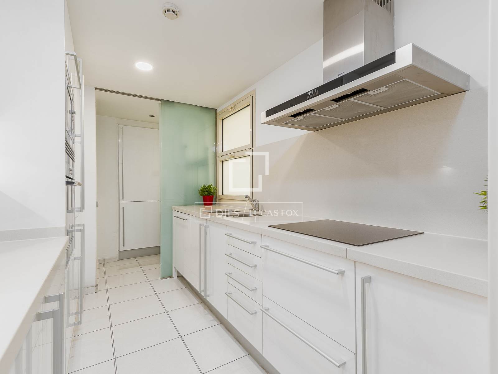 4 Bedrooms Apartment in Ronda Sant Pere