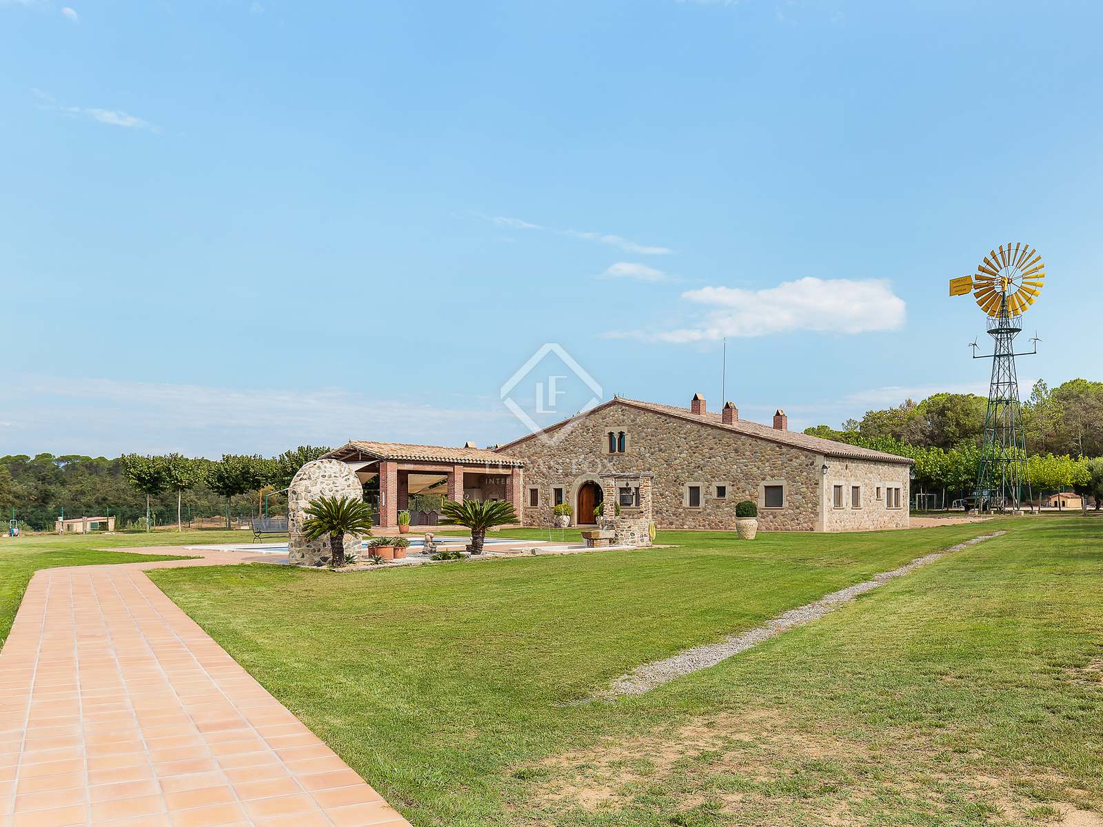 Equestrian Property for sale